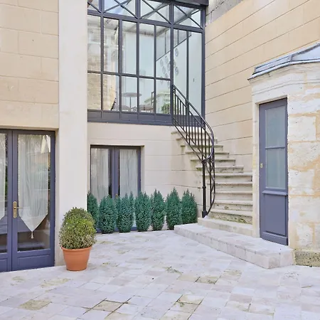 Victor Louis - Centre Pensionat