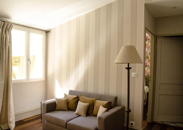 Victor Louis - Centre بيت ضيافة بوردو